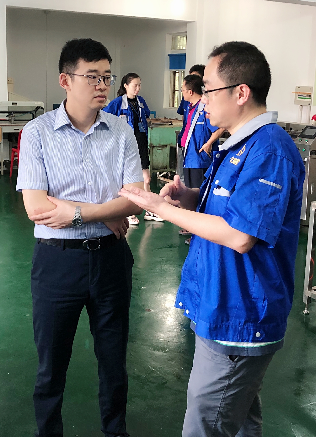 开云集团官网开云集团官网首页-开云(中国)
,宏明日望,株洲电子科技,湖南电容器,株洲电容器,电容器